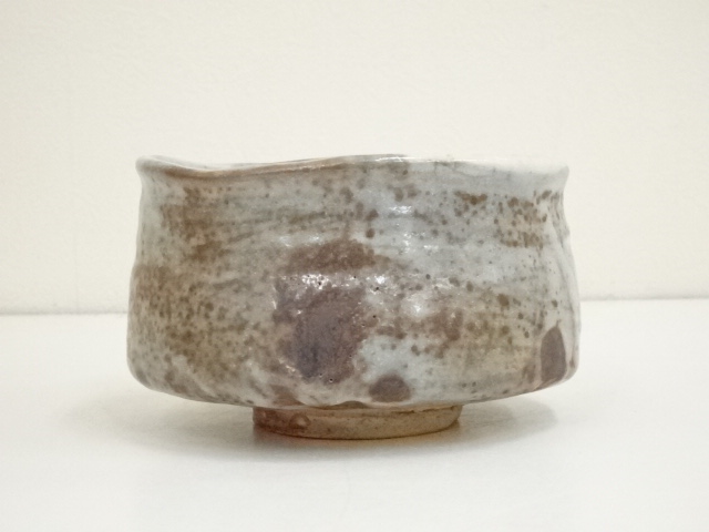 道具 ] - 道具 御園窯 新貝泥甫造 茶碗（銘：八重霞）（共箱